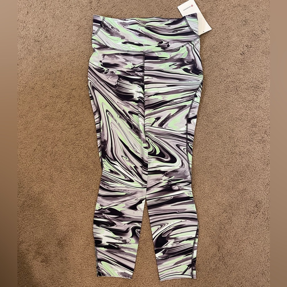 Lululemon- Base Pace High-Rise Running Tight 25” - ONLINE ONLY - Size 10
